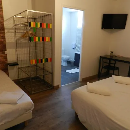 Le C Gourmand מלון